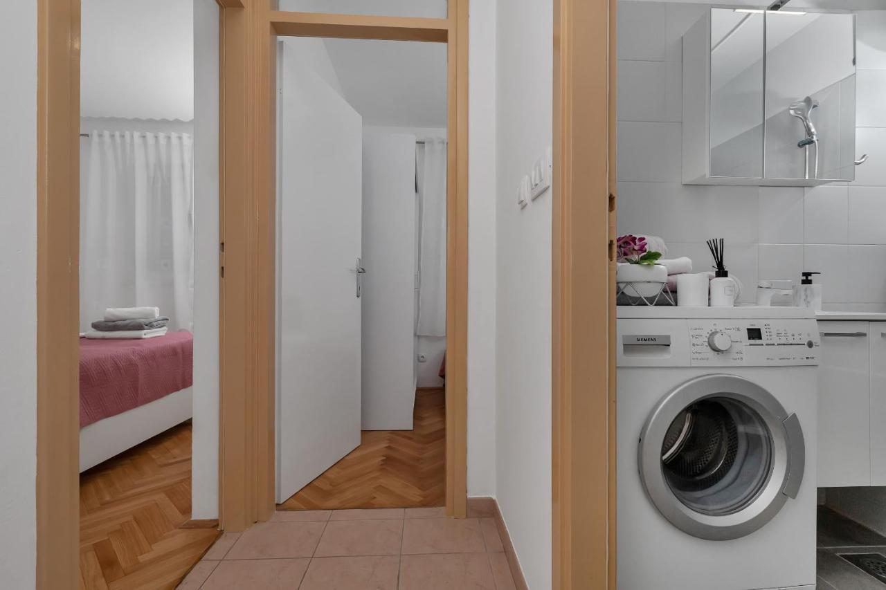 מאקרסקה Bruno & Toni Deluxe Apartman מראה חיצוני תמונה