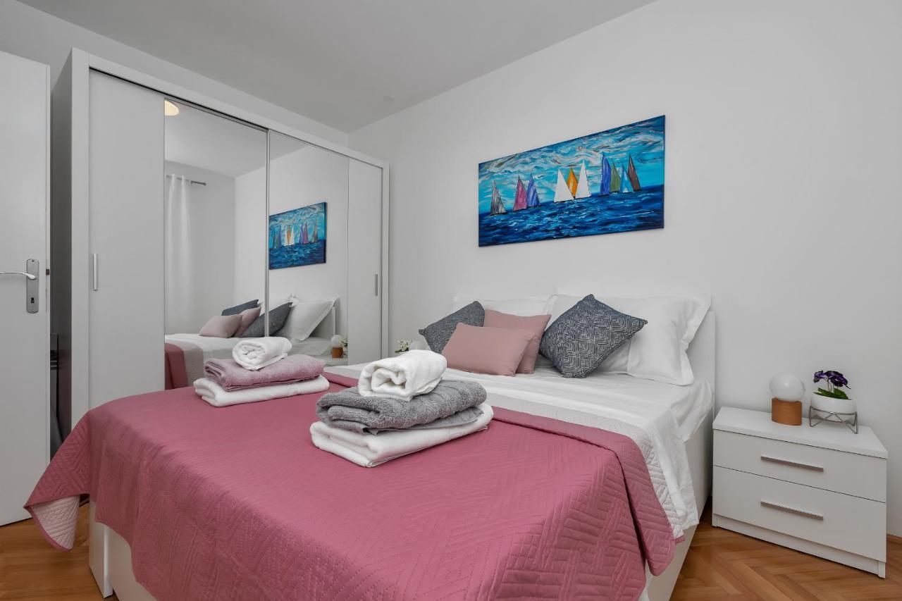 מאקרסקה Bruno & Toni Deluxe Apartman מראה חיצוני תמונה
